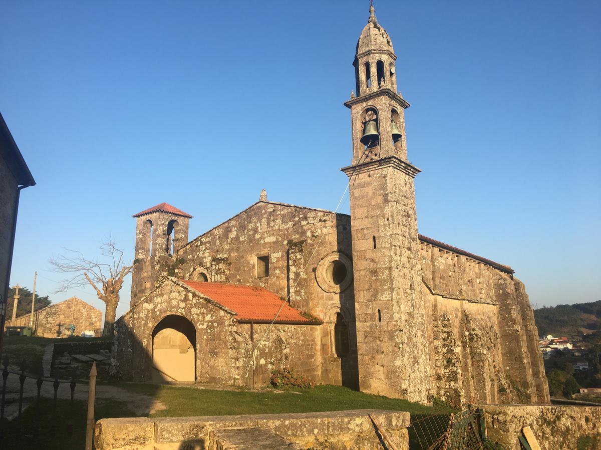 Monasterio Y Pension De Moraime Exterior foto